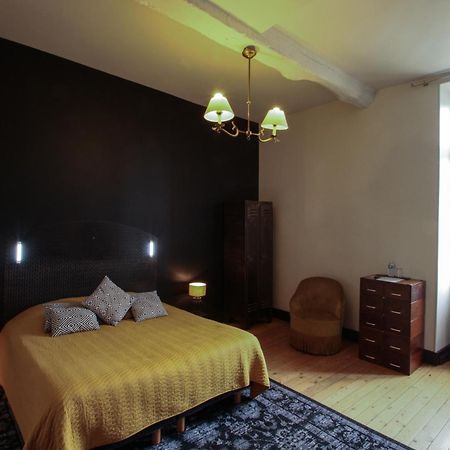 Hotel Le Prieure Noyers-sur-Serein Zewnętrze zdjęcie