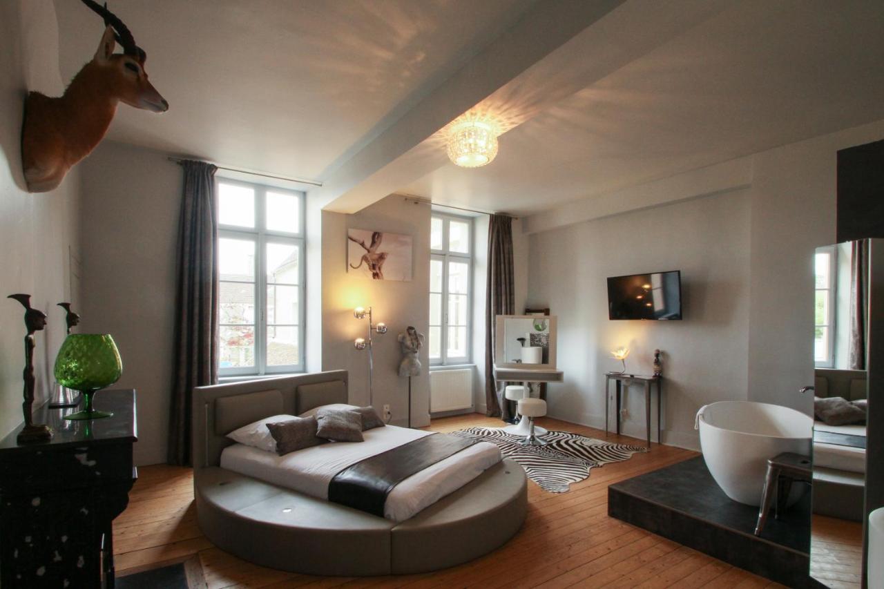 Hotel Le Prieure Noyers-sur-Serein Zewnętrze zdjęcie