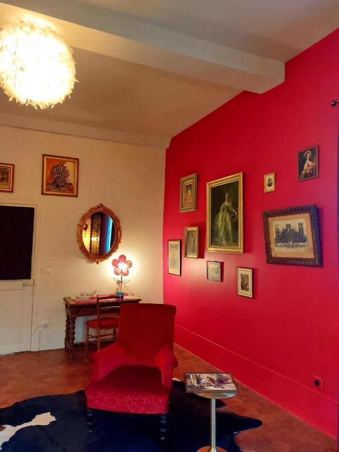 Hotel Le Prieure Noyers-sur-Serein Zewnętrze zdjęcie