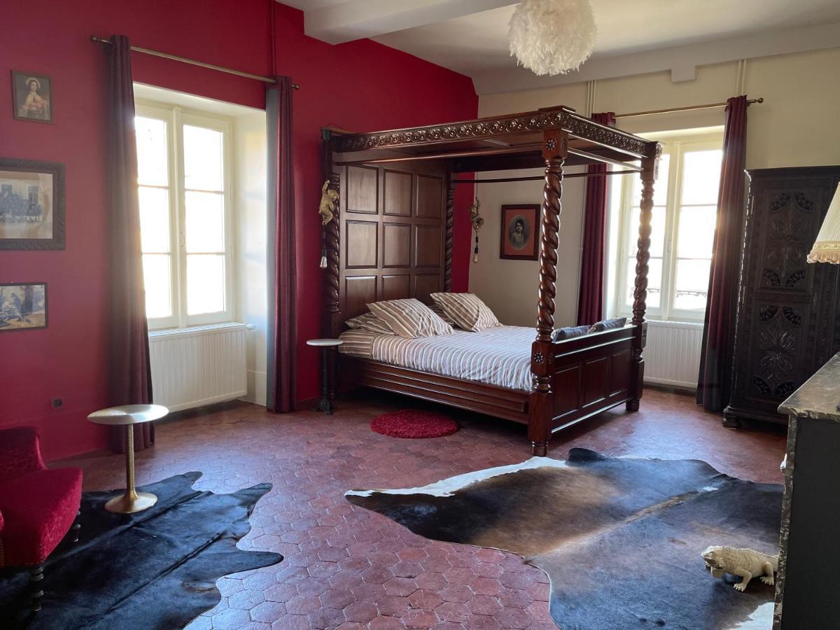 Hotel Le Prieure Noyers-sur-Serein Zewnętrze zdjęcie
