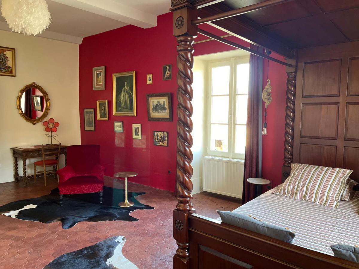 Hotel Le Prieure Noyers-sur-Serein Zewnętrze zdjęcie