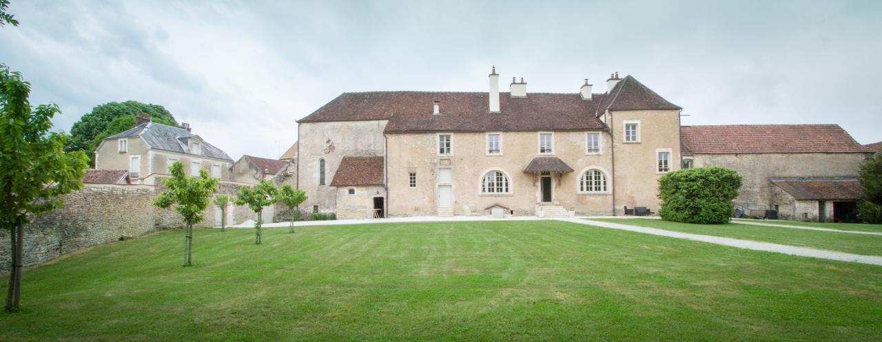 Hotel Le Prieure Noyers-sur-Serein Zewnętrze zdjęcie