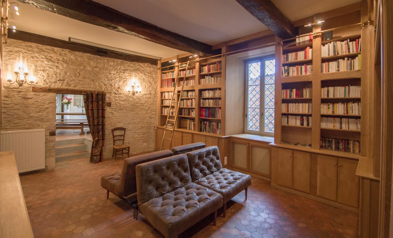 Hotel Le Prieure Noyers-sur-Serein Zewnętrze zdjęcie