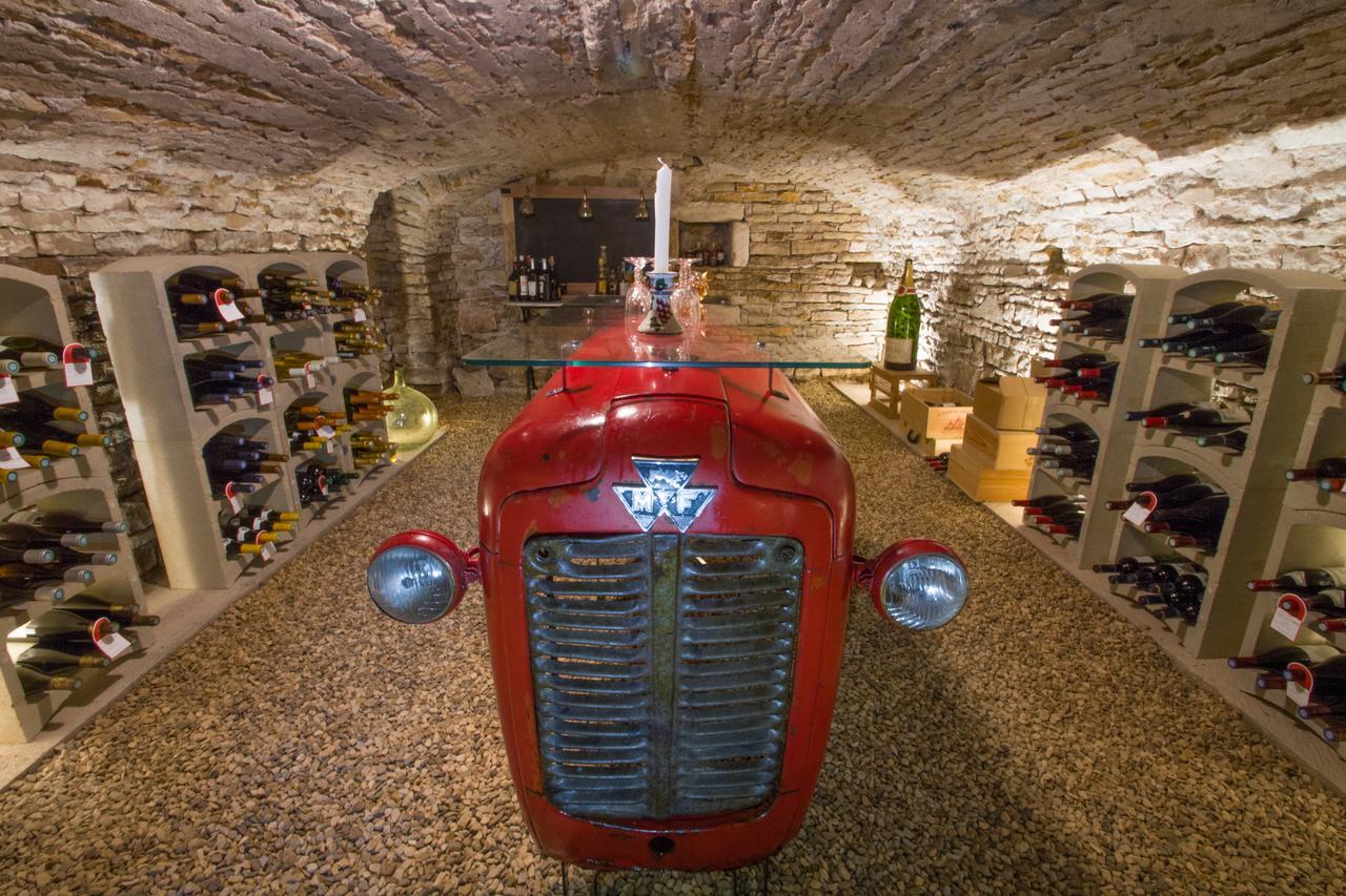 Hotel Le Prieure Noyers-sur-Serein Zewnętrze zdjęcie
